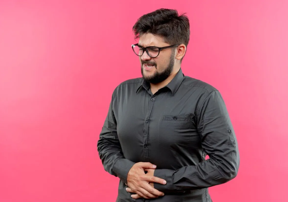 How to Reduce Bloating and Improve Digestion: Tips from a Gastroenterologist in Faridabad - Blog Image